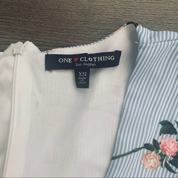 (Sz XS) One Clothing Floral Jumpsuit - Picture 5 of 5